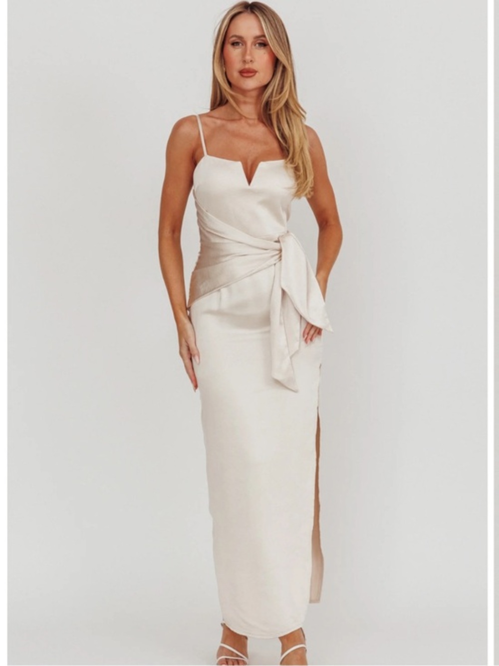 NWT Selfie Leslie Celestine Waist Tie Satin Maxi Dress Light Champagne